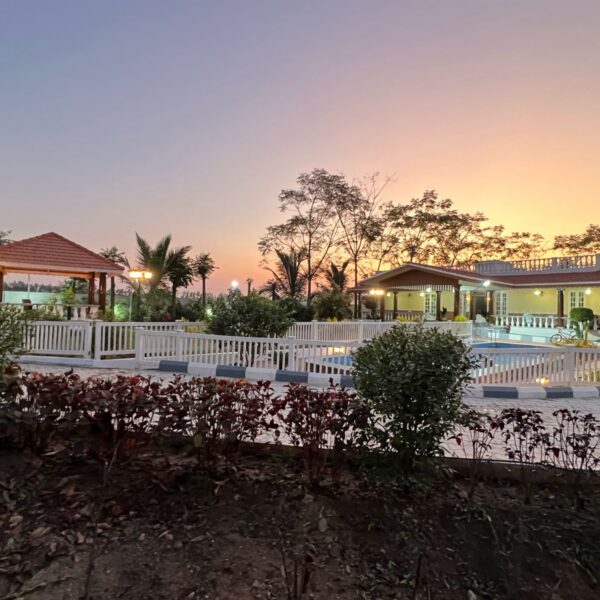 Hyderabad Farmhouse